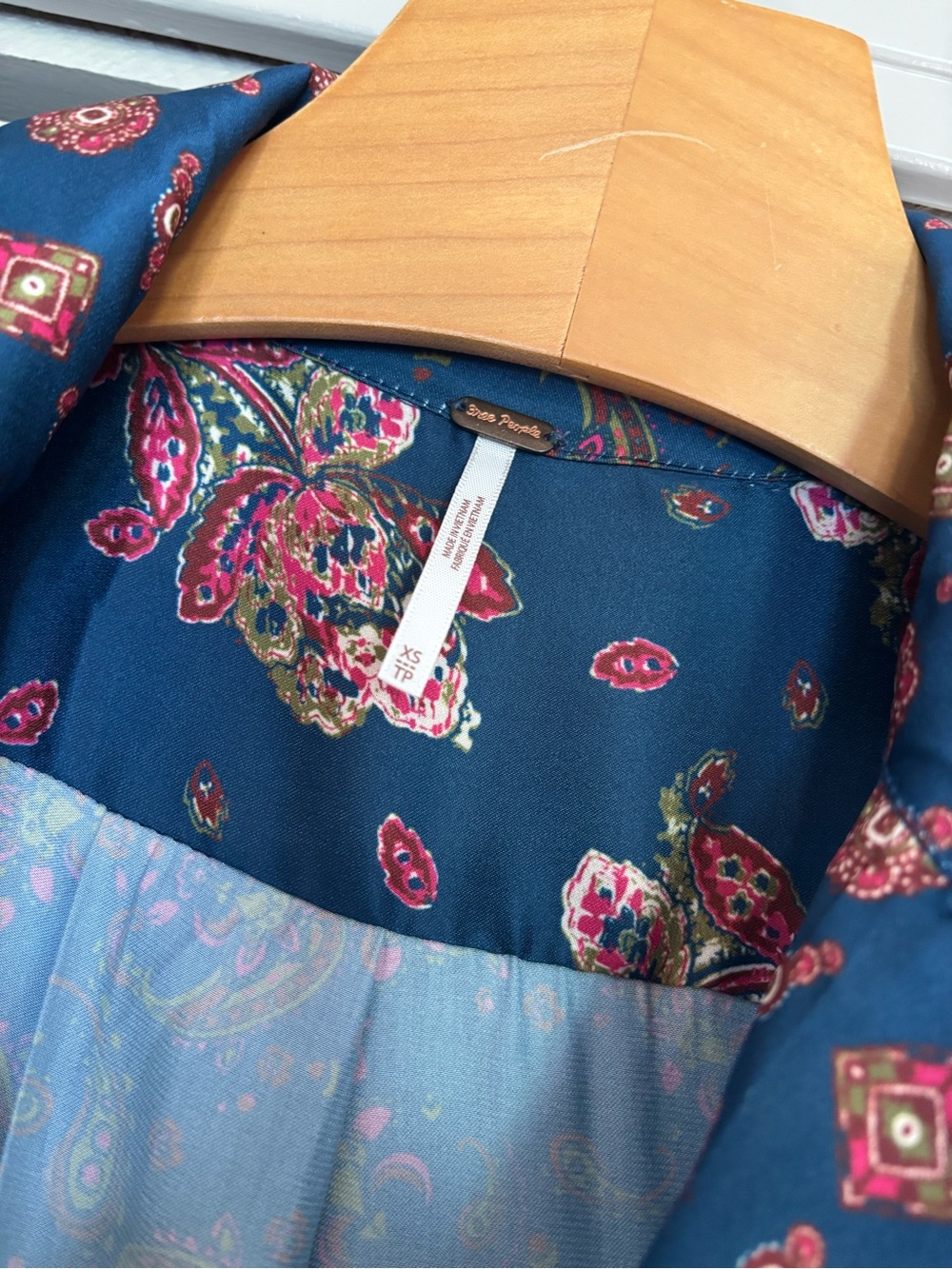 NWT Free People Paisley Button-Front Mini Dress with Pink Accents size XS - Picture 2 of 10